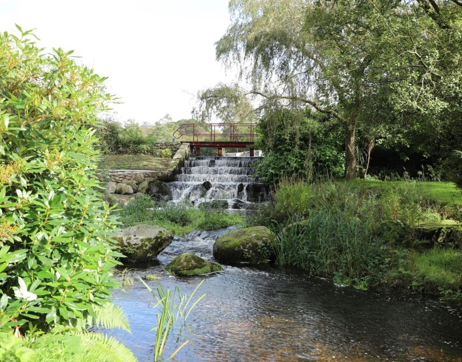 Sleeps 5 Glan Gwna
