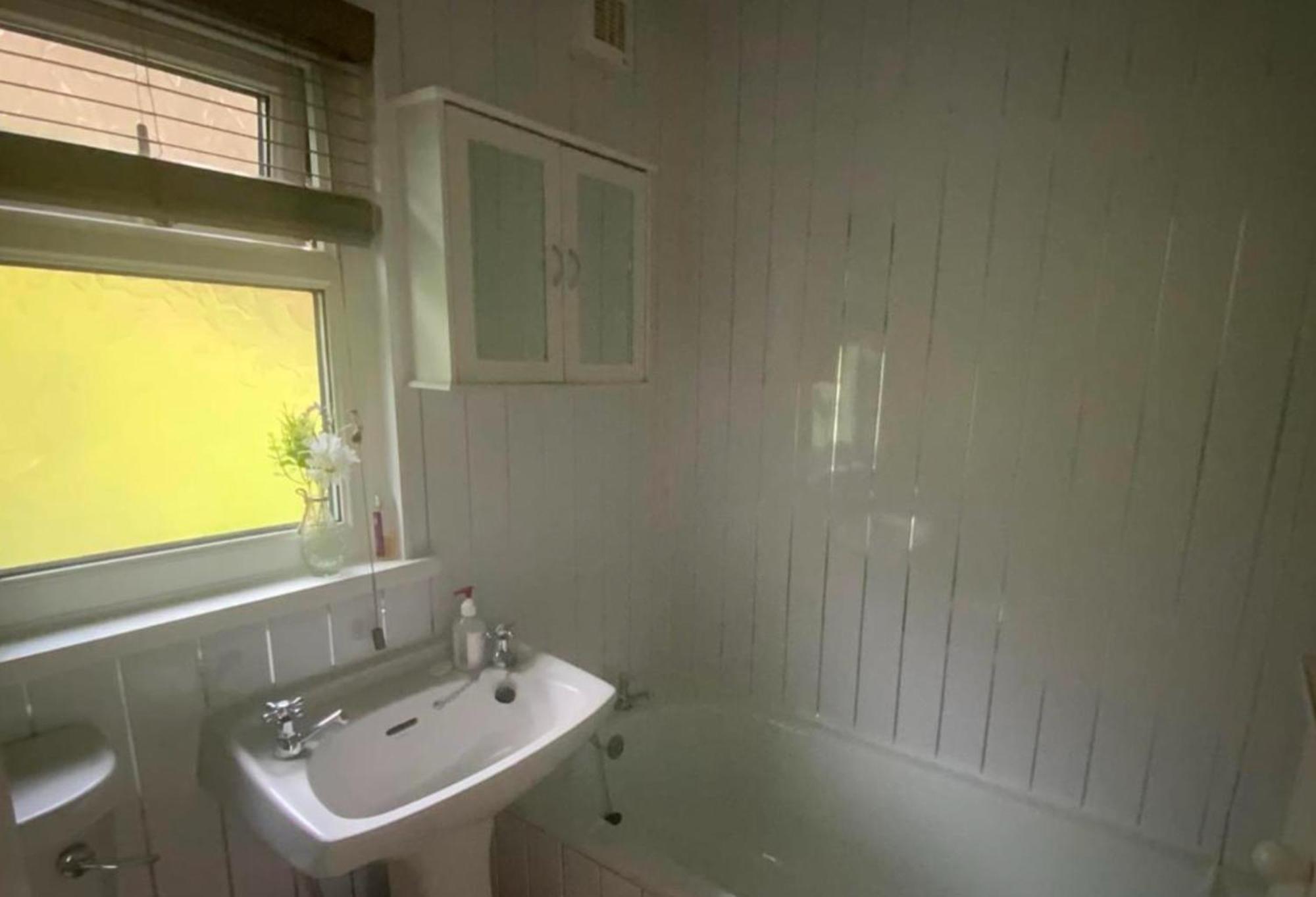 Sleeps 5 Glan Gwna Chalet Caernarfon